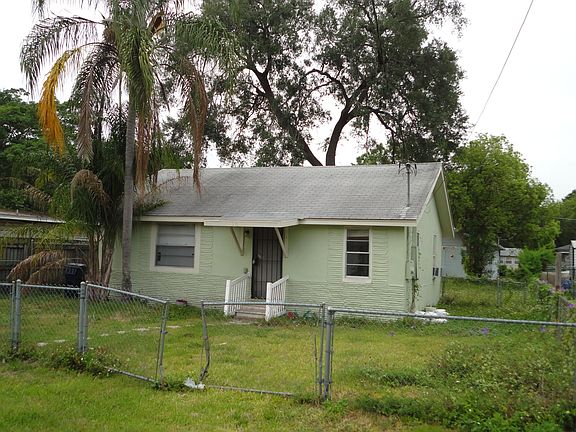 2nd image of 1709 W Norfolk St