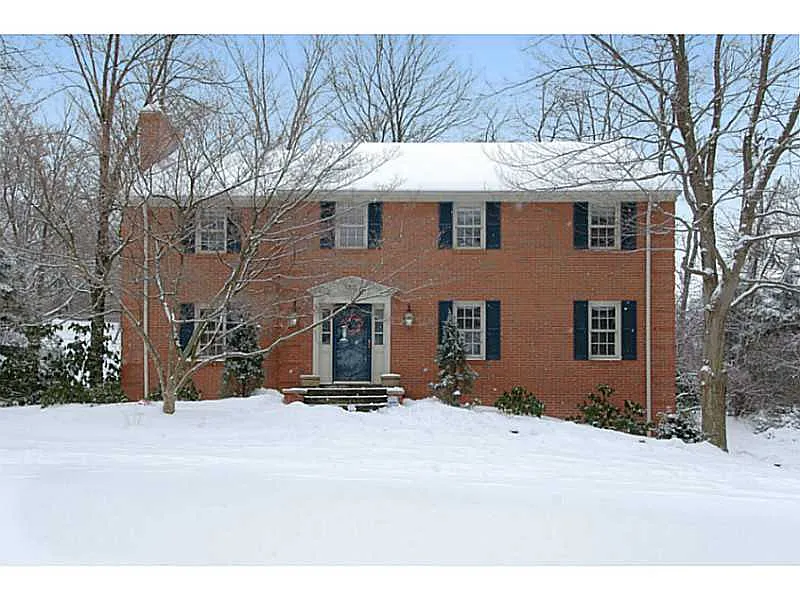 25 Meetinghouse Ln photo 1