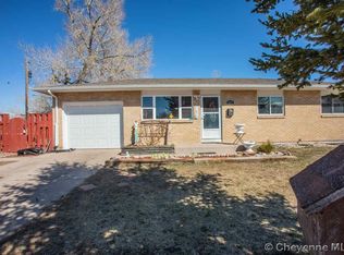 4004 E 14th St, Cheyenne, WY 82001