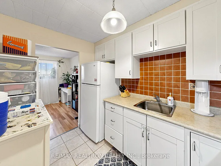 75 Hazelglen Dr #208 — Photo 20