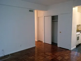 Rented by Classic Marketing- 530 Park1