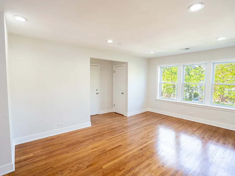 7212 S Euclid Ave #2 — Photo 12