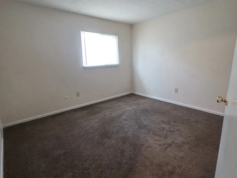 5813 Maple Canyon Ave — Photo 11