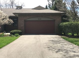 648 Spring Lane Dr, Holland, MI 49423
