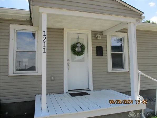 1211 Cherry St, Piqua, OH 45356