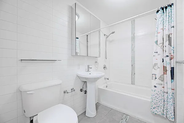 Sold by Ilite Realty Inc | media 9