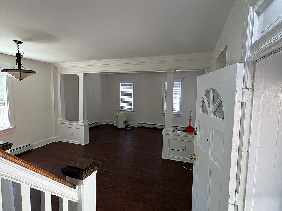 1st image of 112 N Main St #A