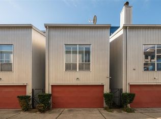 807 Robin St, Houston, TX 77019