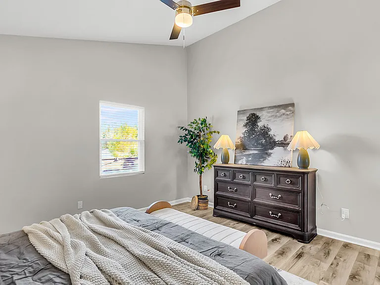1187 Marquis Rd — Photo 26