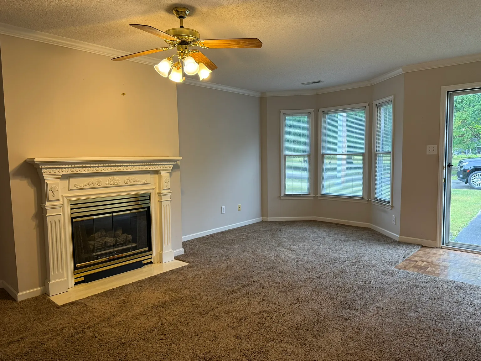 309 Clark Street Southwest - 1 — Photo 4