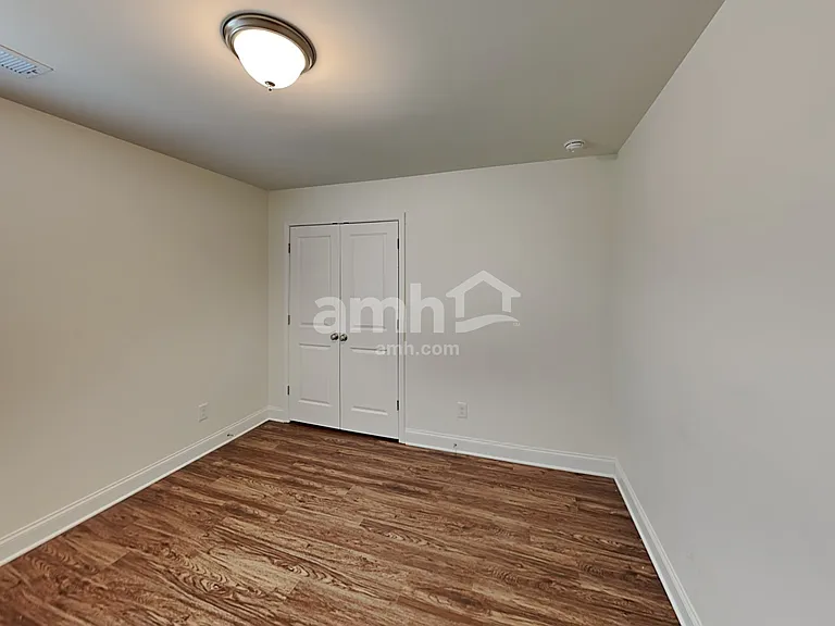 7076 Creeksong Dr — Photo 18