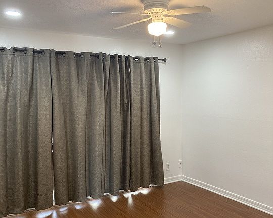 5th image of 1440 23rd St APT 109