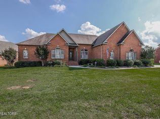 1639 Pinnacle Point Dr, Alcoa, TN 37701