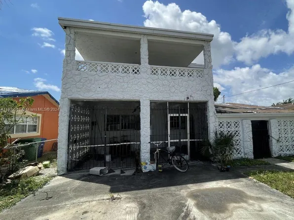 1560 NW 154th St, Miami Gardens, FL 33054