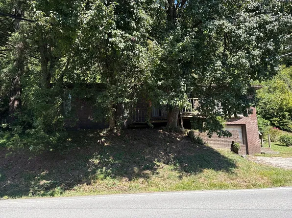 4292 E Shelbiana Rd, Pikeville, KY 41501