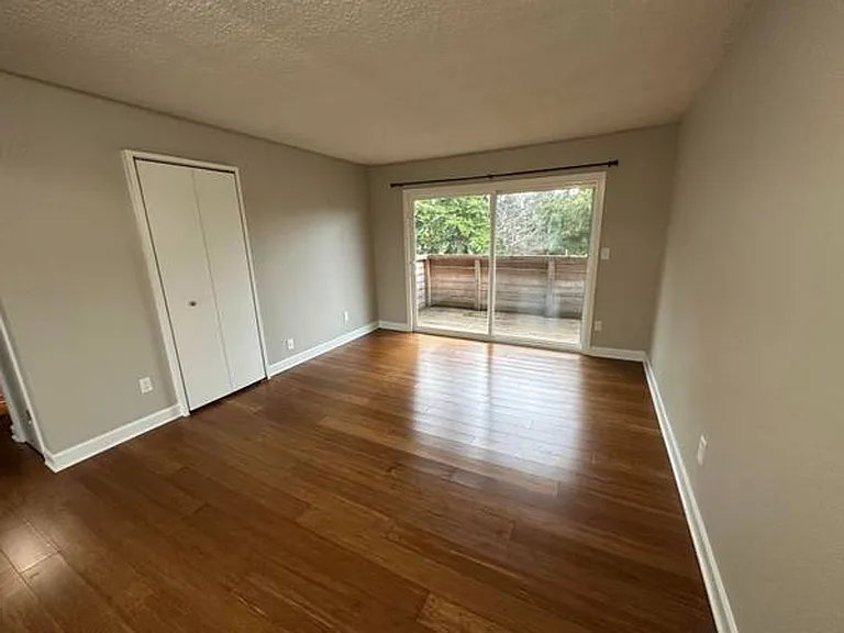 12702 E Burnside St #12 — Photo 7