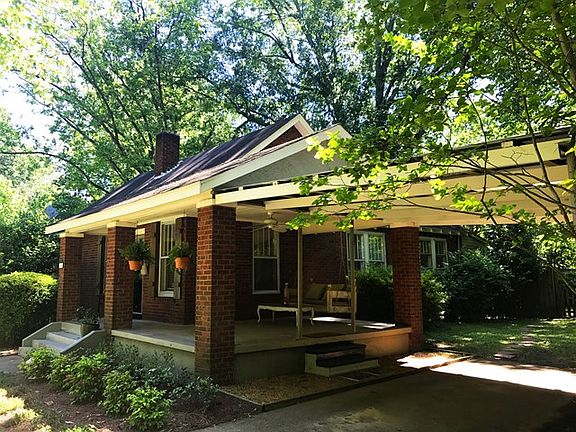 3rd image of 104 Ward Ave
