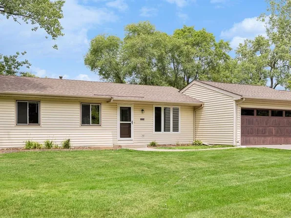 12210 Pioneer Rd #1, Hopkins, MN 55343