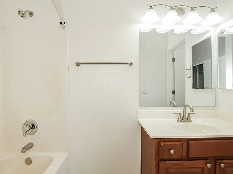 2162 W Kristina Ave — Photo 14