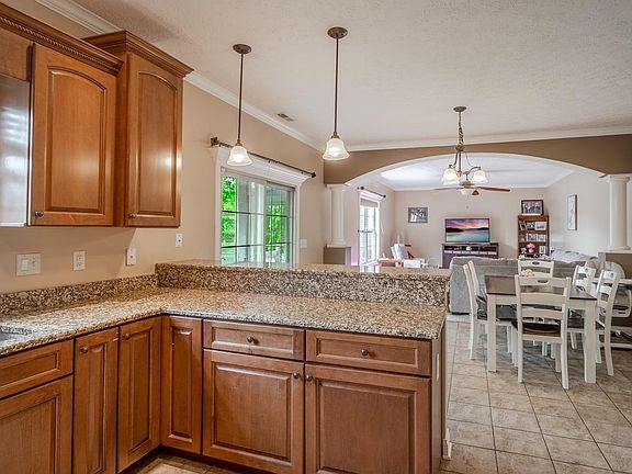 4th image of 4528 Duckhorn Ln
