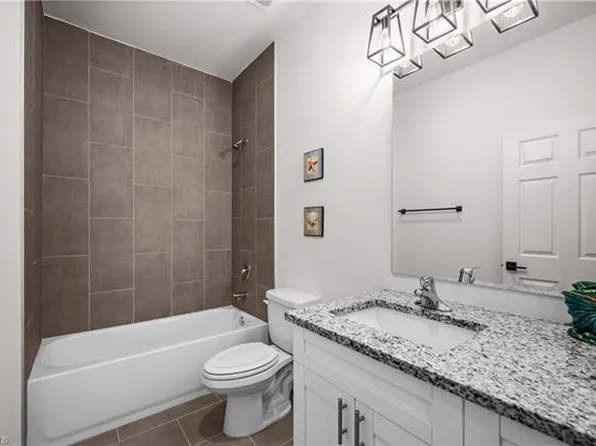 1141 1141/1143 Gilbert Ave S, Lehigh Acres, FL 33973