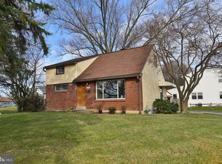 360 Crossfield Rd, King Of Prussia, PA 19406