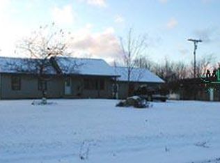 7903 Jordan Rd, Yale, MI 48097