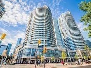 208 Queens Quay W #1106, Toronto, ON M5J 2Y5