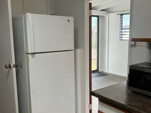 715 Kahoa Dr #B, Kailua, HI 96734