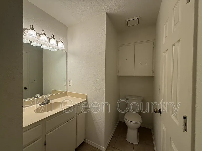 6028 S 90th East Pl — Photo 20