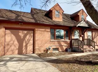 915 S Louisiana Ave, Mason City, IA 50401