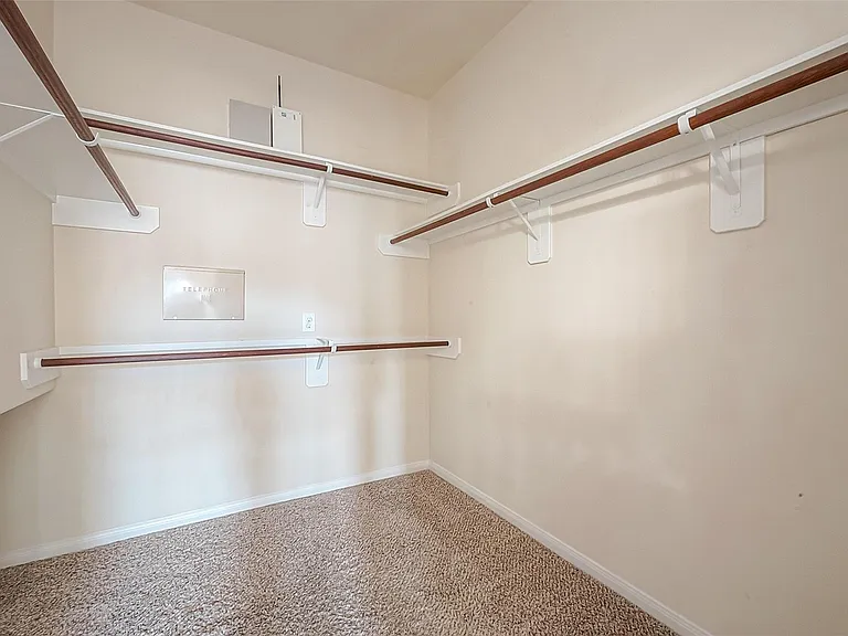3403 Lilac Ranch Dr — Photo 43