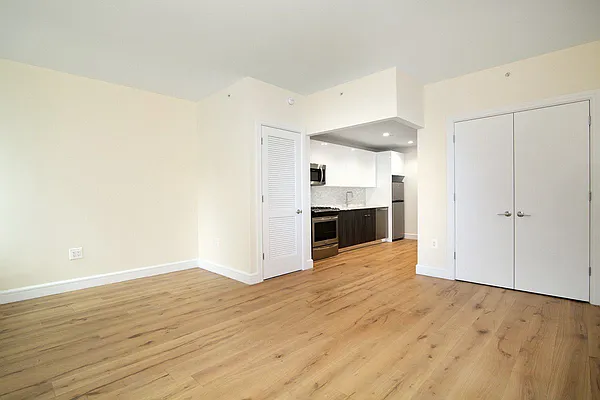 Rented by Compass | media 3