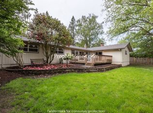11925 SW Park Way, Portland, OR 97225
