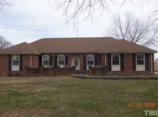 2550 Flemingtown Rd, Henderson, NC 27537