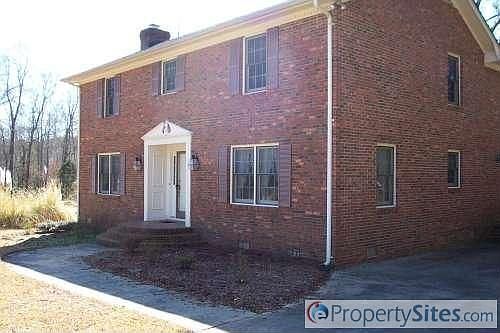 5th image of 772 Pine Grove Ct