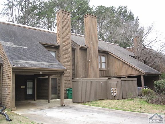 2nd image of 86 Willowick Dr