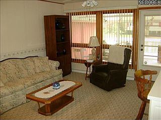 5th image of 60 Greenridge Dr