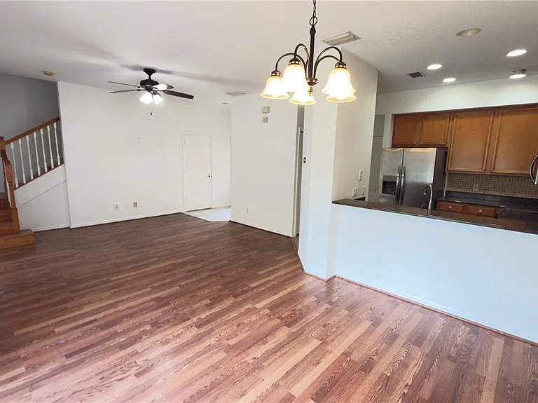20404 Harvest Oak Ct — Photo 7