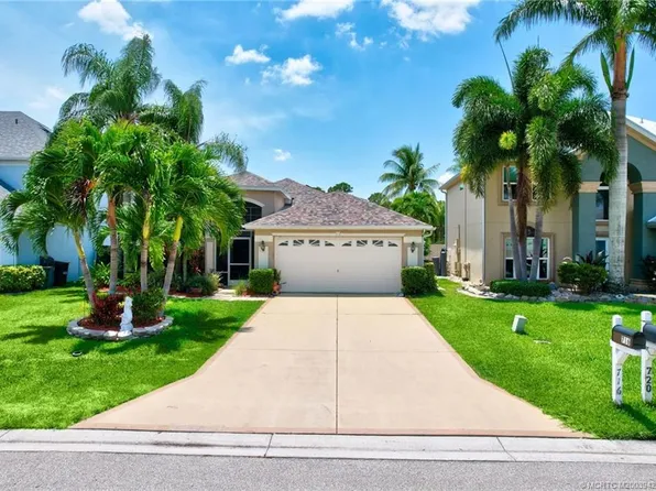 716 NW Waterlily Pl, Jensen Beach, FL 34957
