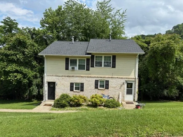 5320 Carolyn Cir #&-5322, Roanoke, VA 24018