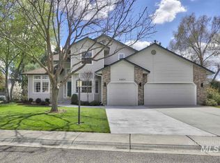 11275 N Hickory Rise Dr, Boise, ID 83713