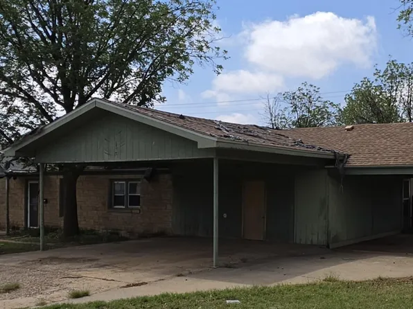 706 E Buckley St, Brownfield, TX 79316