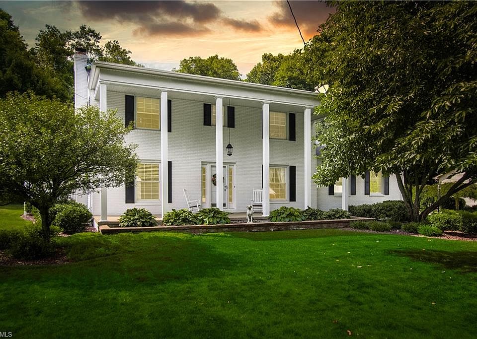 1st image of 1315 N Union Ave