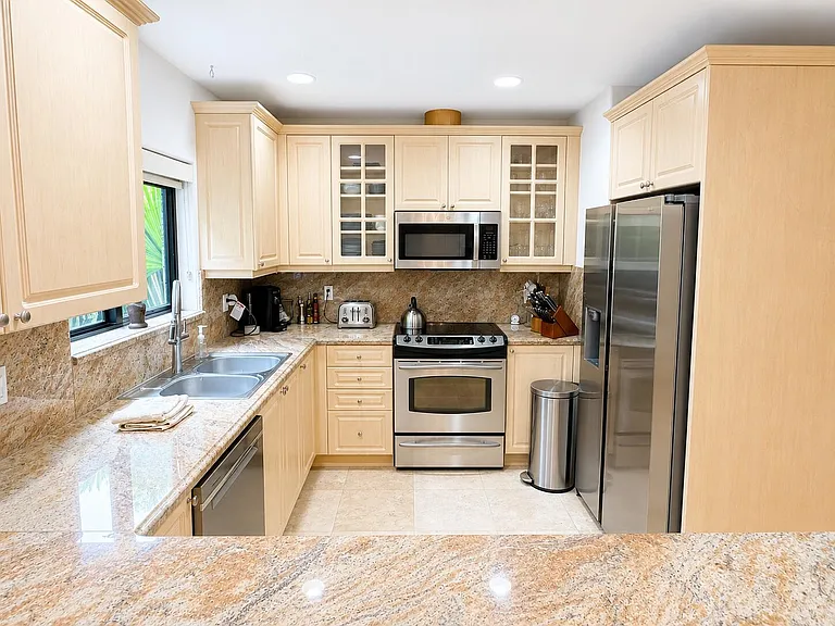 3082 Lime Ct — Photo 7