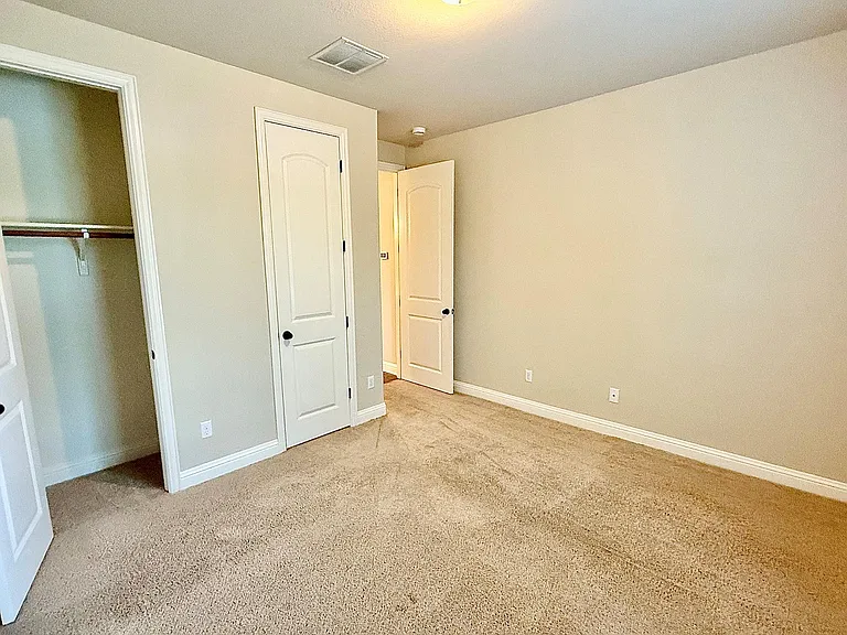 5512 Lipan Apache Bnd — Photo 21