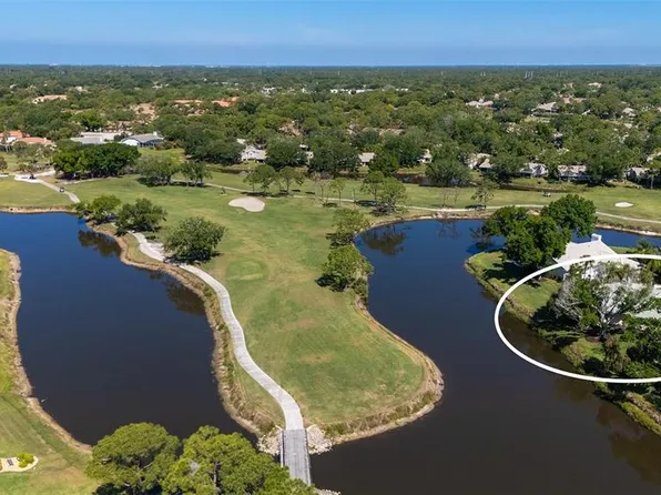 2869 Sandringham Pl, Sarasota, FL 34235