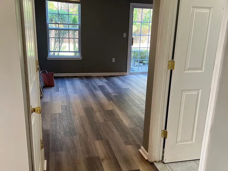 13 Topeka Ct — Photo 32