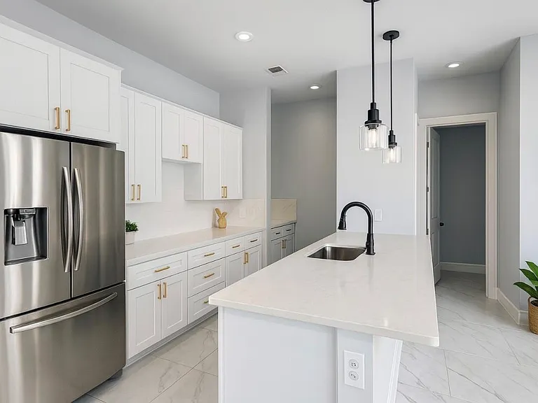 8132 Penrod St — Photo 3