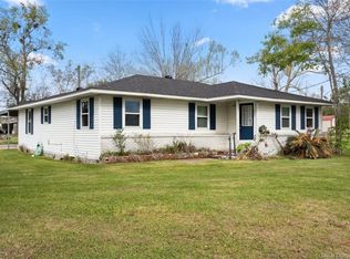 653 Parish Rd, Lake Charles, LA 70611